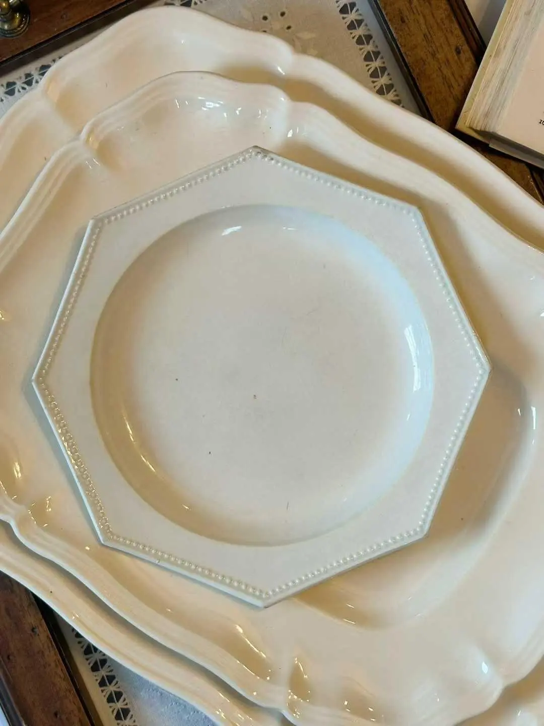 Montereau Octagonal Dessert Plate with Single-Side Beaded Rim