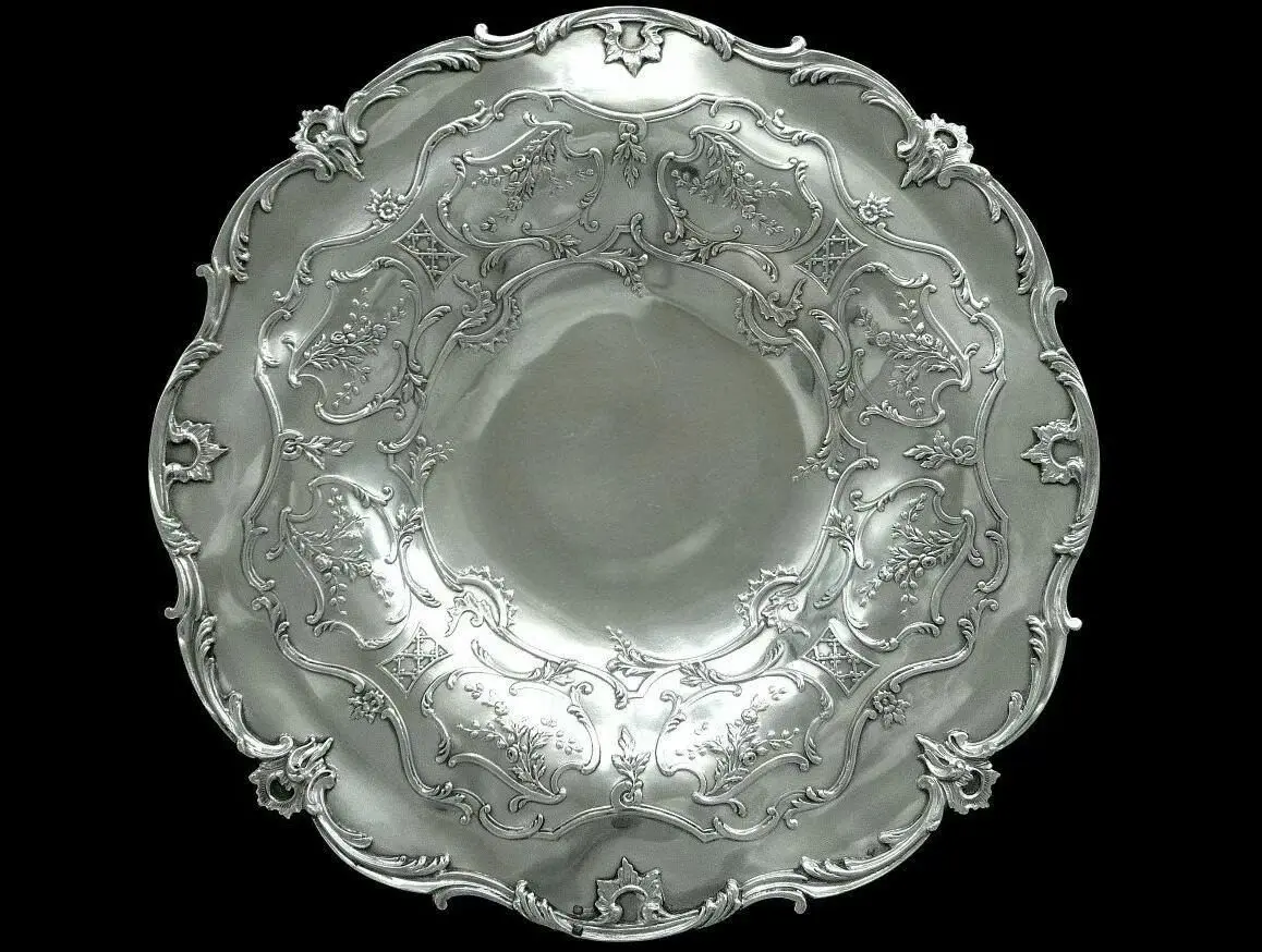 French Vintage Minerve 950 Silver Fruit Dish by Amédée Gravoin