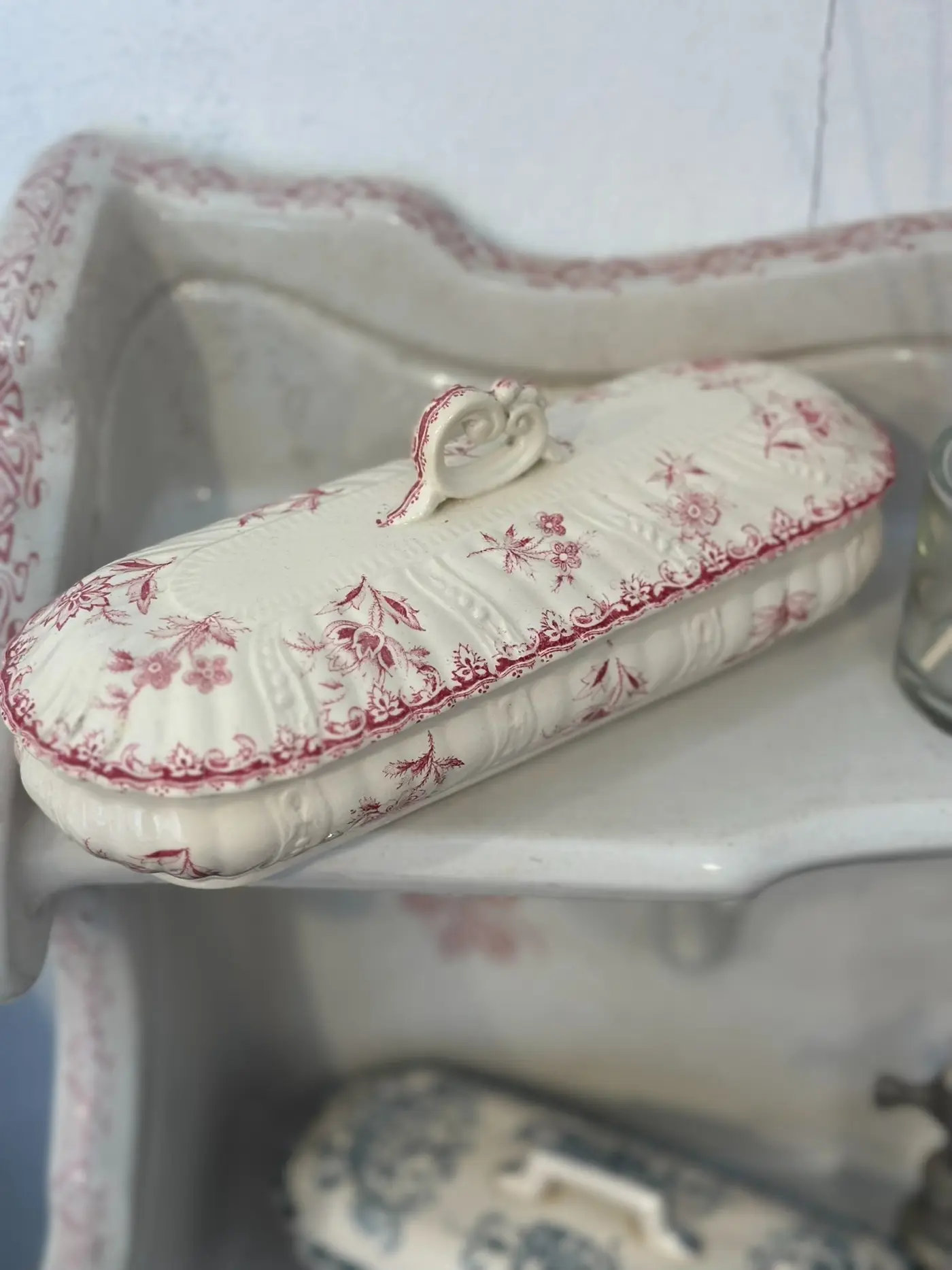 Vintage Saint Amand French Red Transferware Relief Covered Soap Dish
