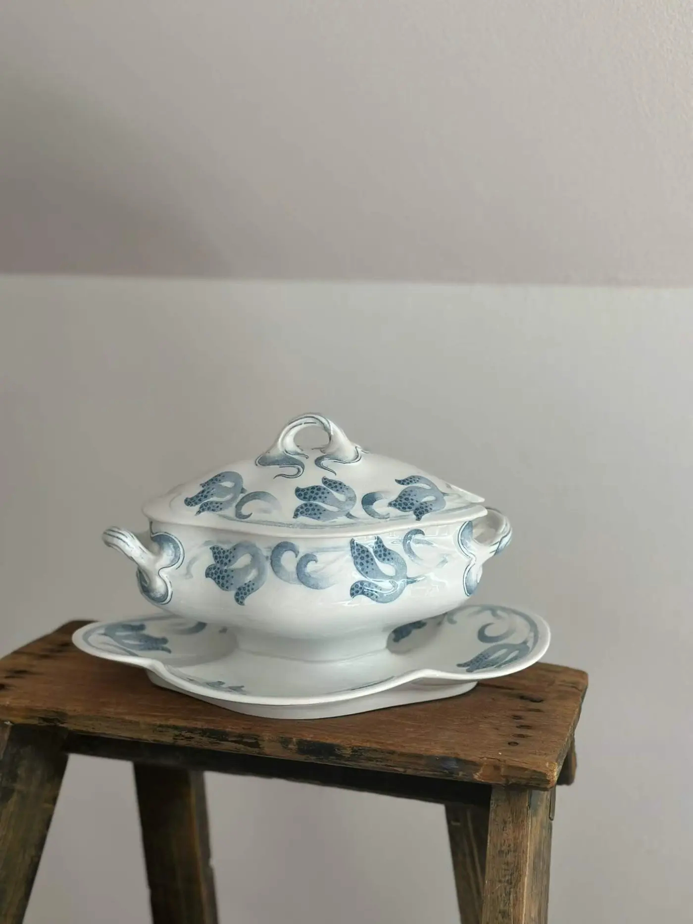 Sarreguemines Art Nouveau Antique Lidded Sauce Jar