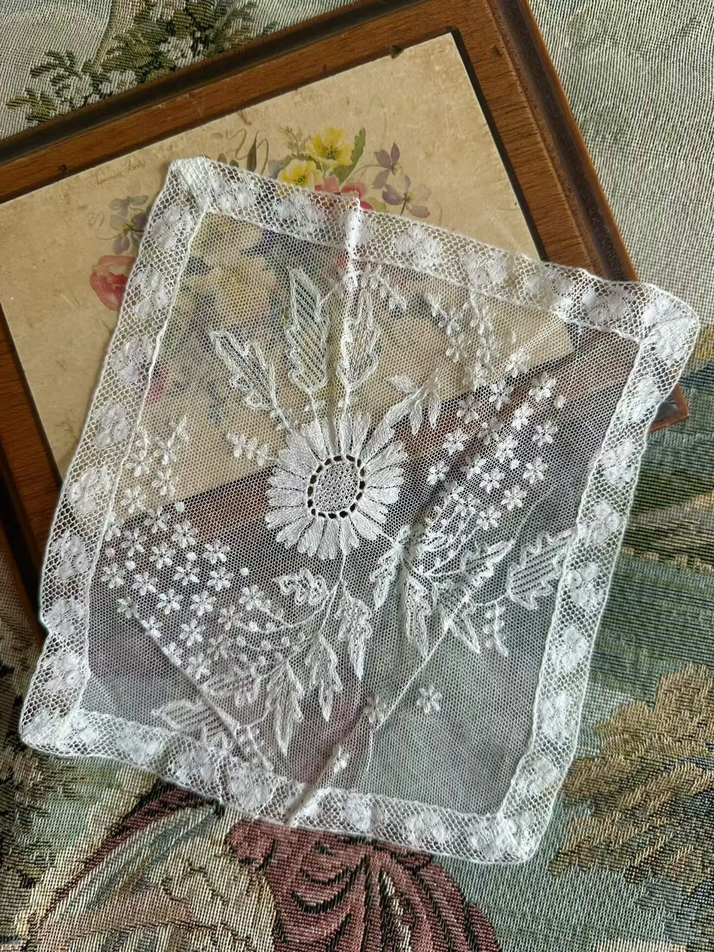 French Antique Lace Doily, 17 x 15.5 cm