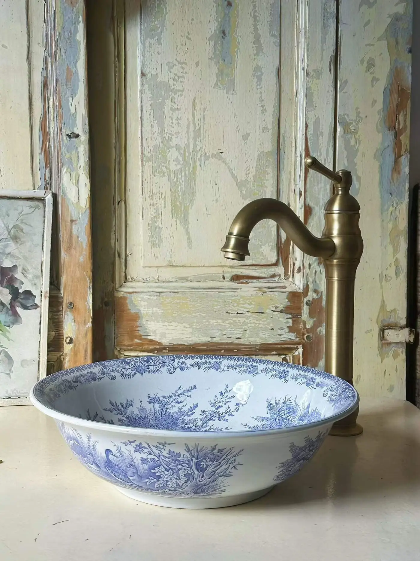 French Vintage Washbasins and Above-Counter Basins — Convertible Collection