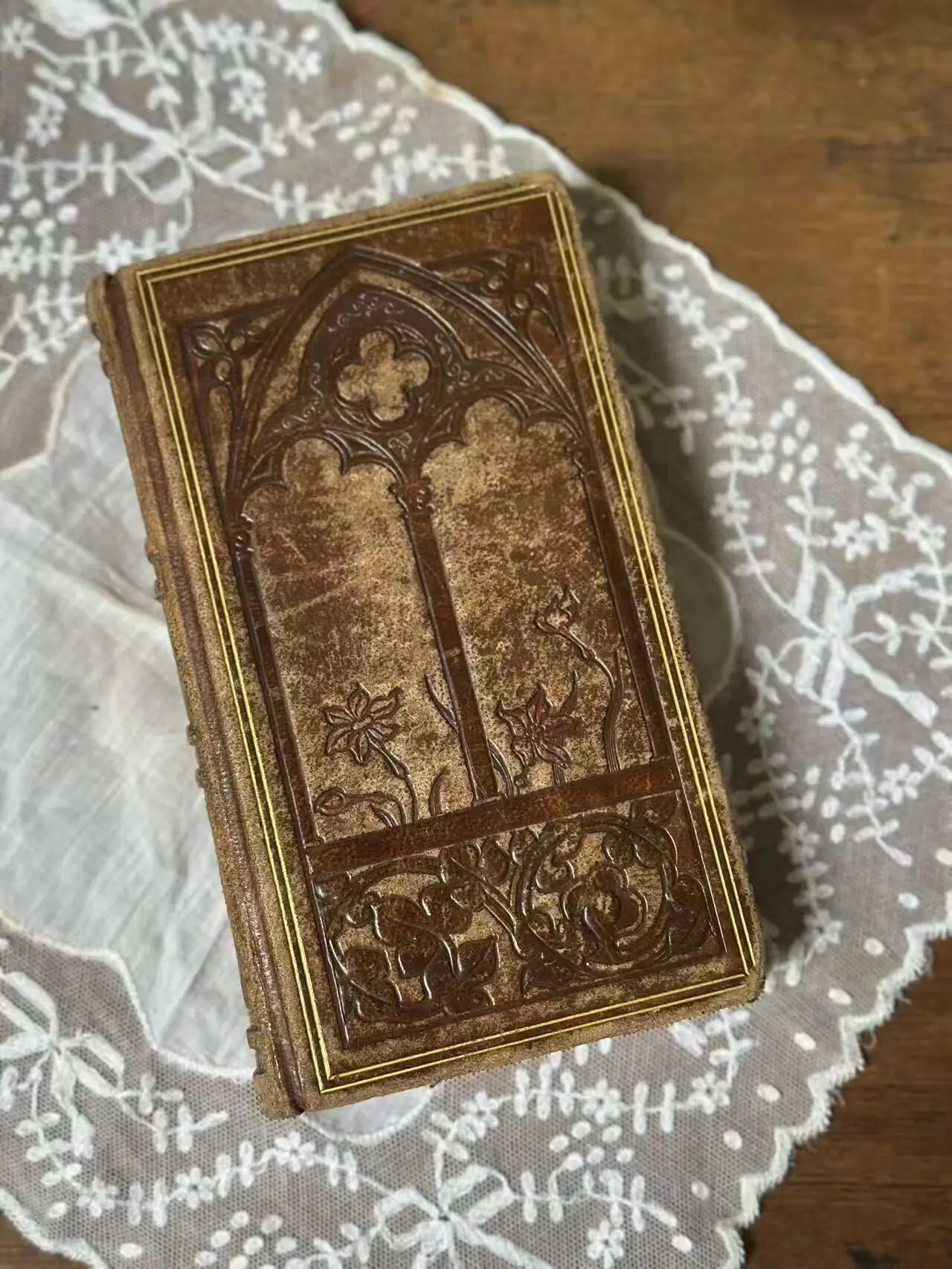 French Vintage Missal