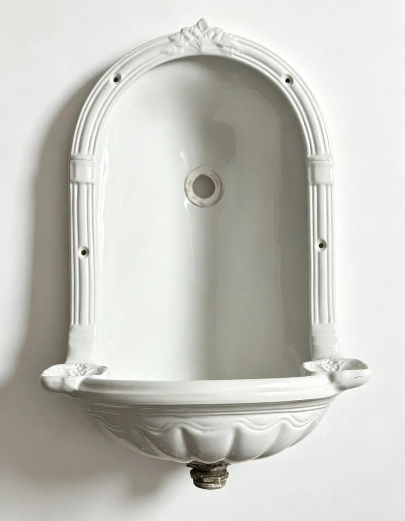 Antique Johnson Brothers Wall-Mounted Washbasin, White Glazed Ceramic (Stoke-on-Trent)