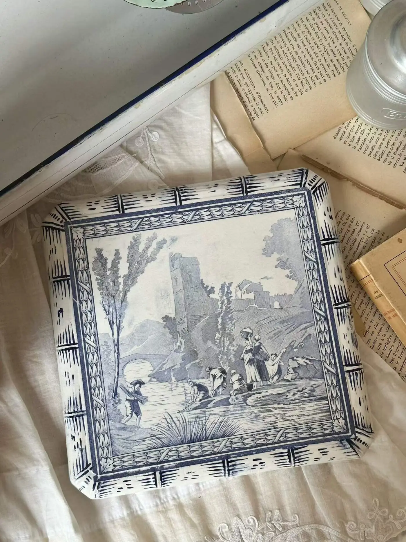 Creil et Montereau Vintage French Ceramic Trivet with Figural Landscape