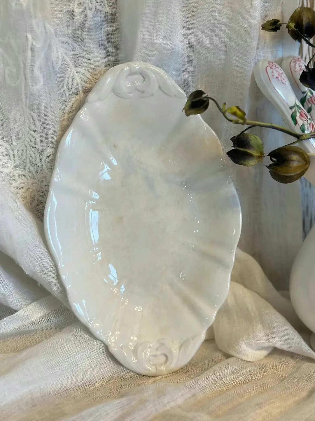Vintage German White Porcelain Diamond/Oval Dish No.2 — 24.5 × 16 cm