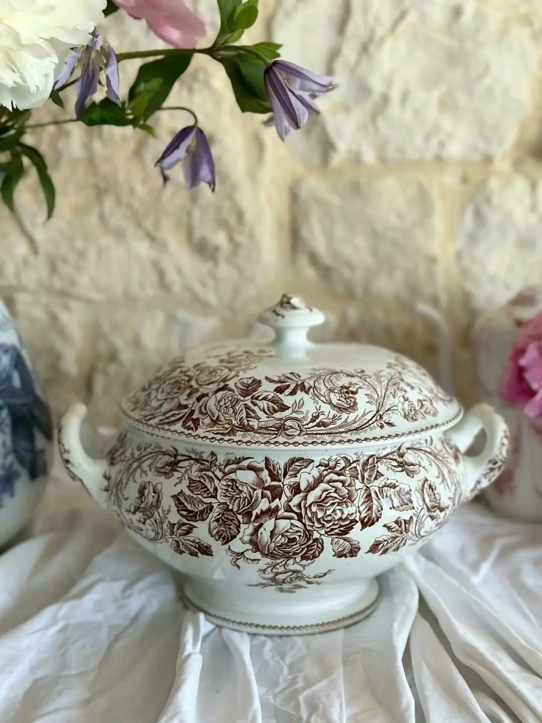 Luneville Rose Series Brown Soup Tureen
