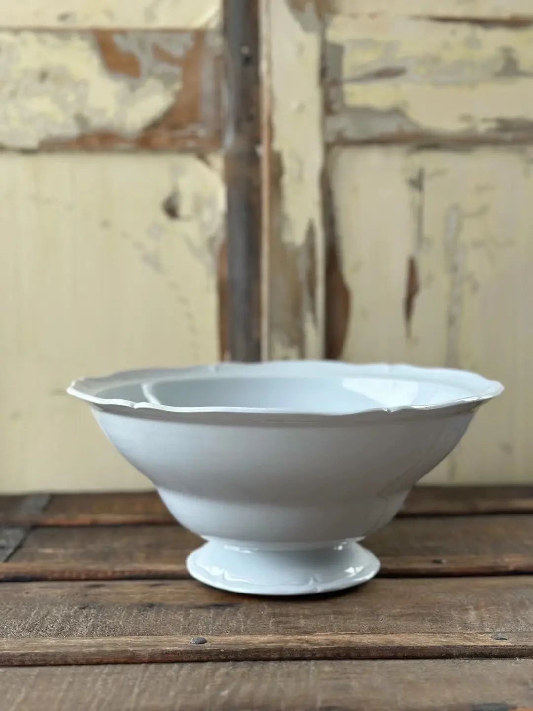 Vintage French Creil et Montereau Baby-Blue Rim Salad Bowl, 30 cm