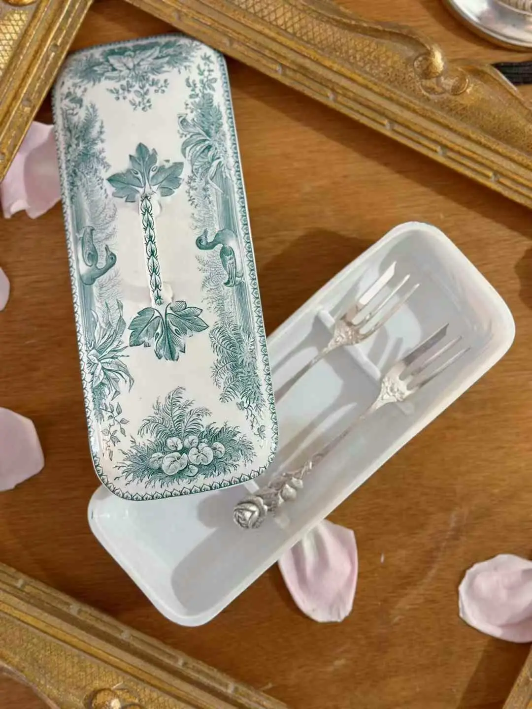 French Sarreguemines 'Wild Duck' Vintage Wash/Soap Box, 22 x 9 cm