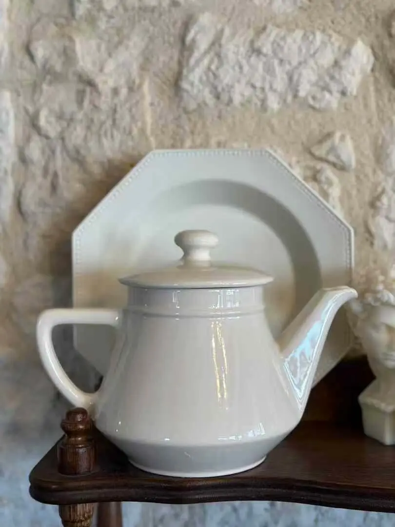 Villeroy & Boch 1950 Cream-Colored Vintage Teapot, approx. 1390 ml