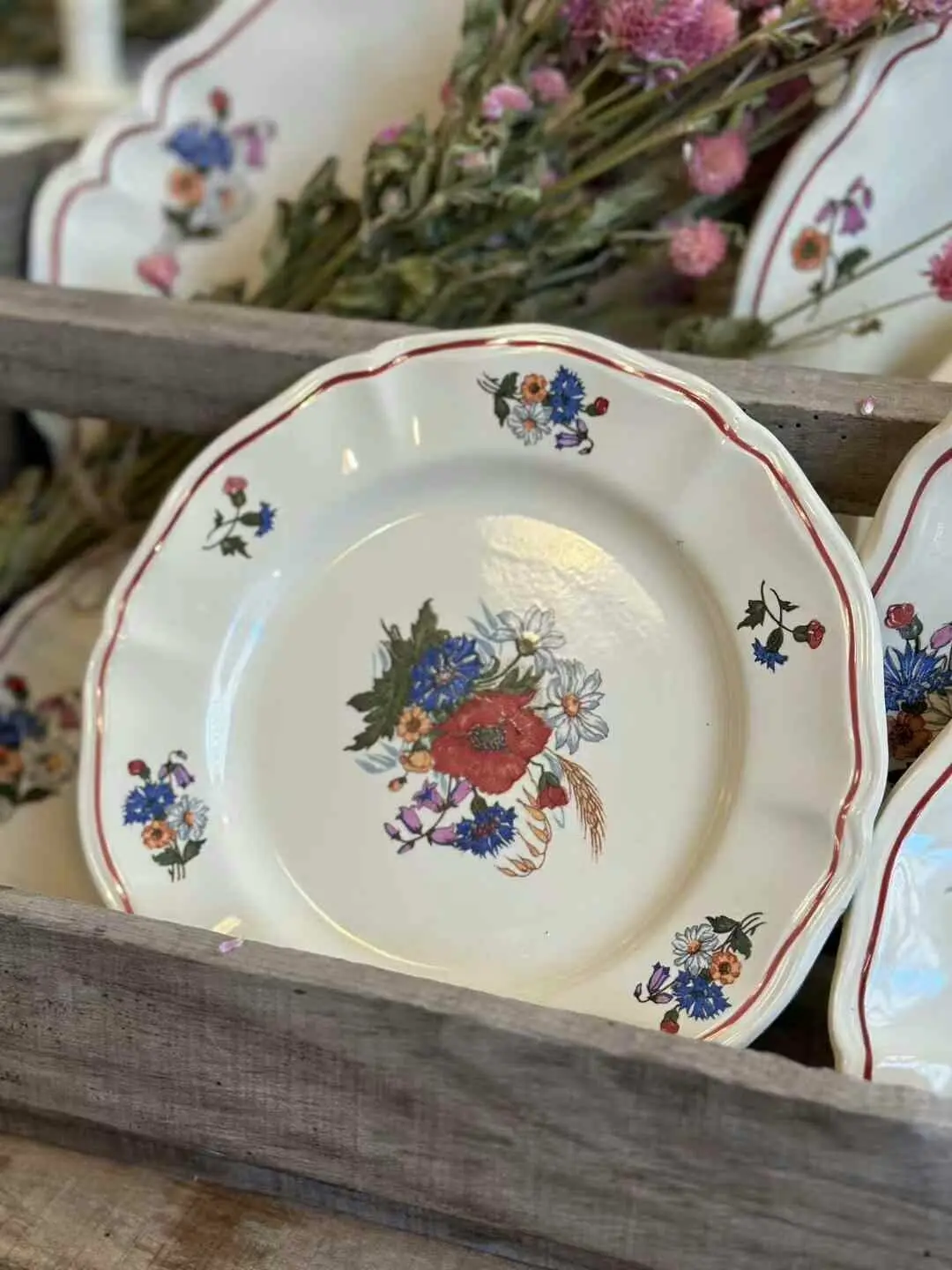 Vintage French Sarreguemines Country Dessert Plate, 20.5 cm
