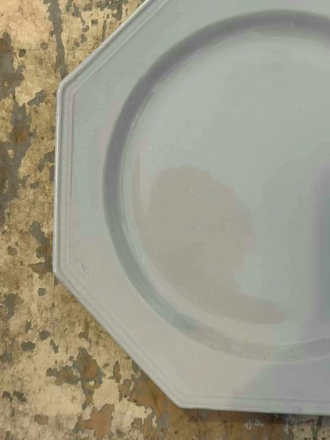 Creil et Montereau Blue Octagonal Flat Plate, 24 cm — Production Flaw