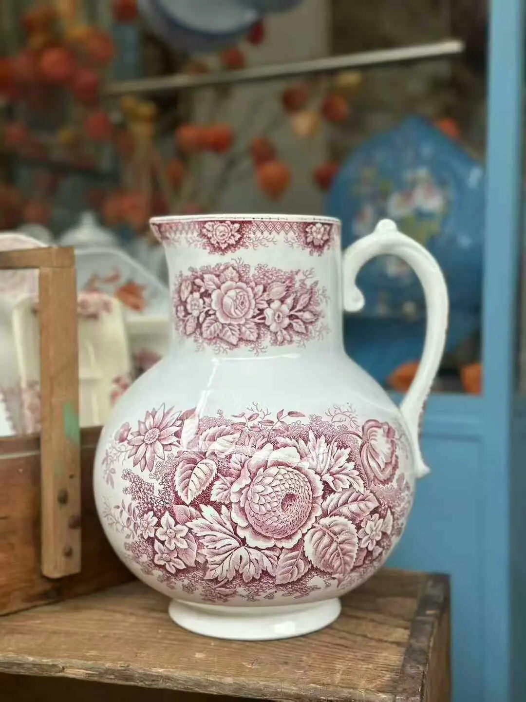 French St. Amand Garden Series Large Water Jug, Height 25 cm