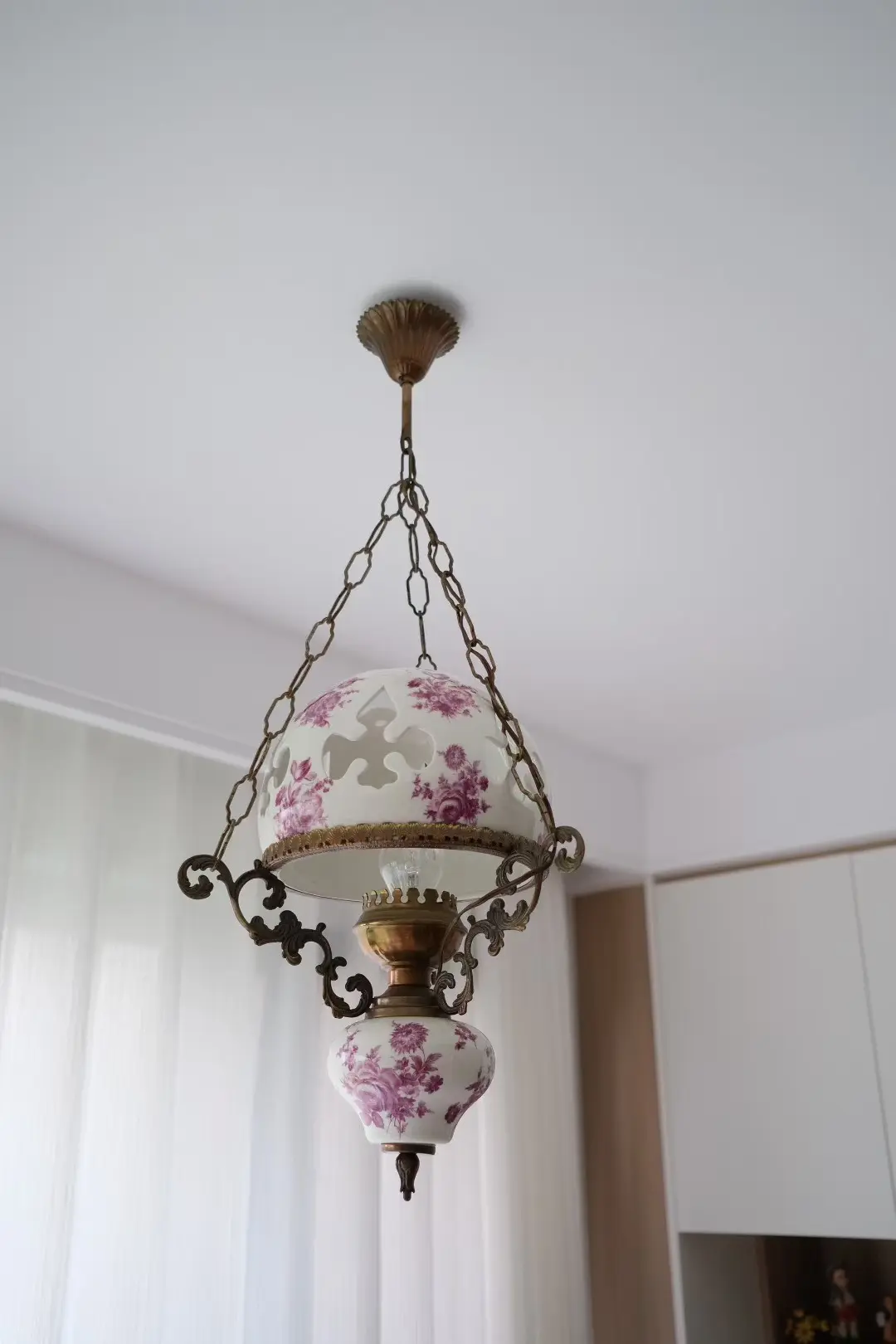French Vintage Country-Style Pierced Ceramic Pendant Light