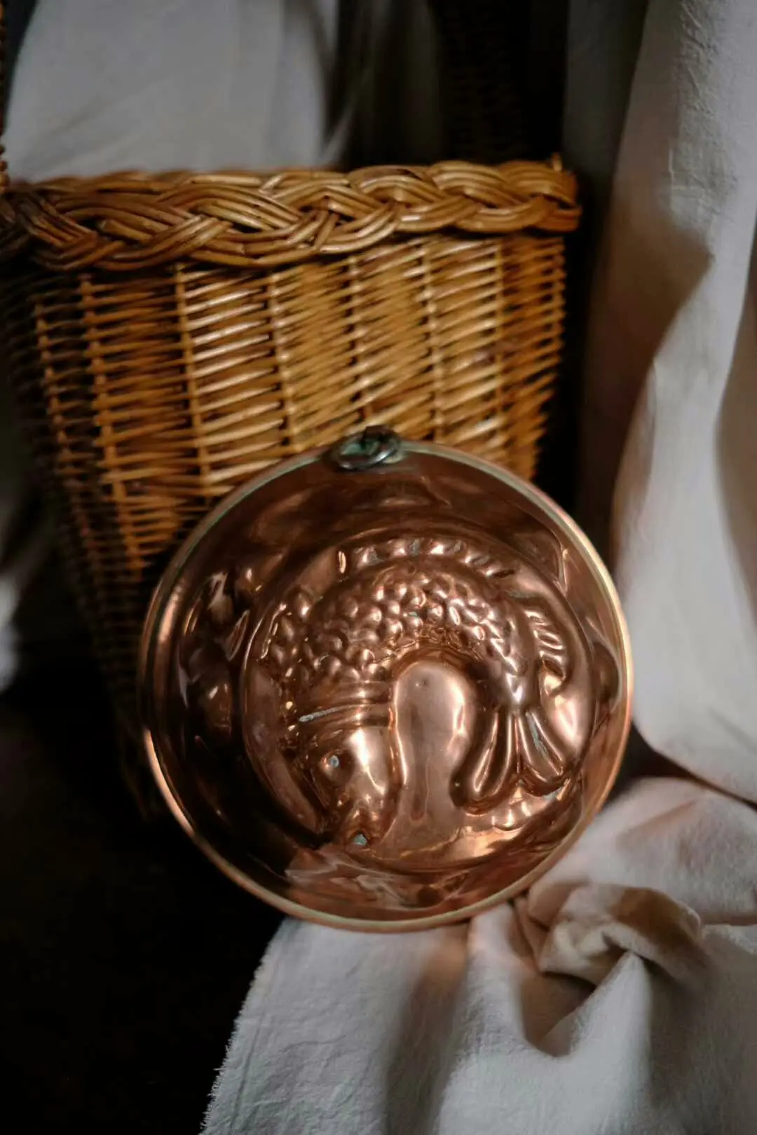 Mid-20th-Century French Copper Mold with Tinned Interior