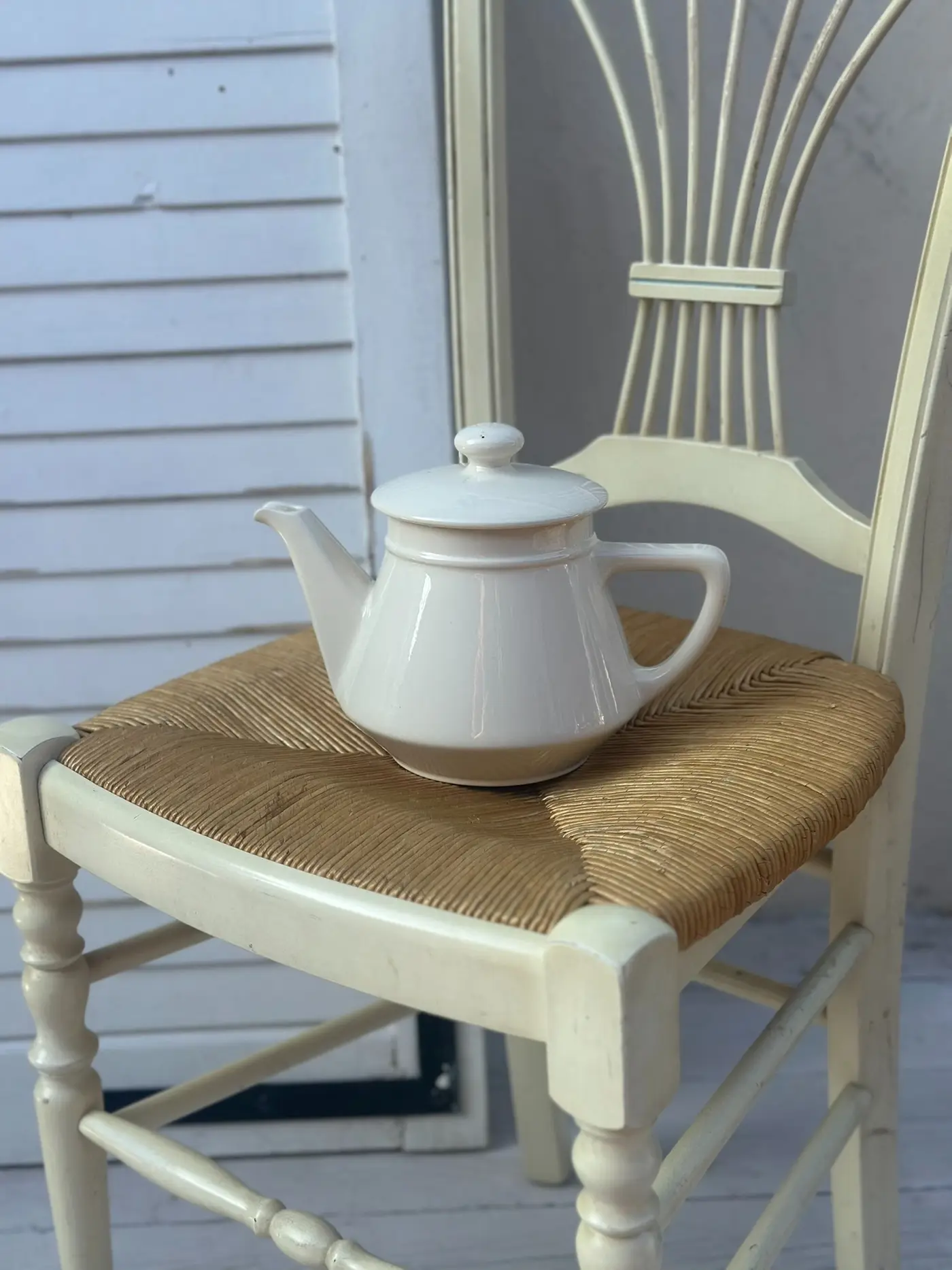 French Vintage White Ceramic Teapot / Coffee Pot