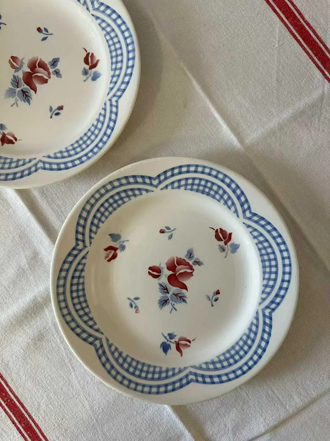 Vintage Sarreguemines Dessert Plate